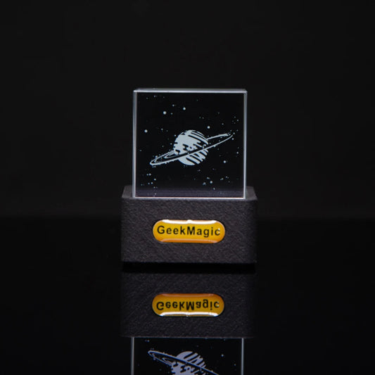 GeekMagic crystal cube